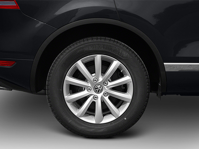 2013 Volkswagen Touareg Sport