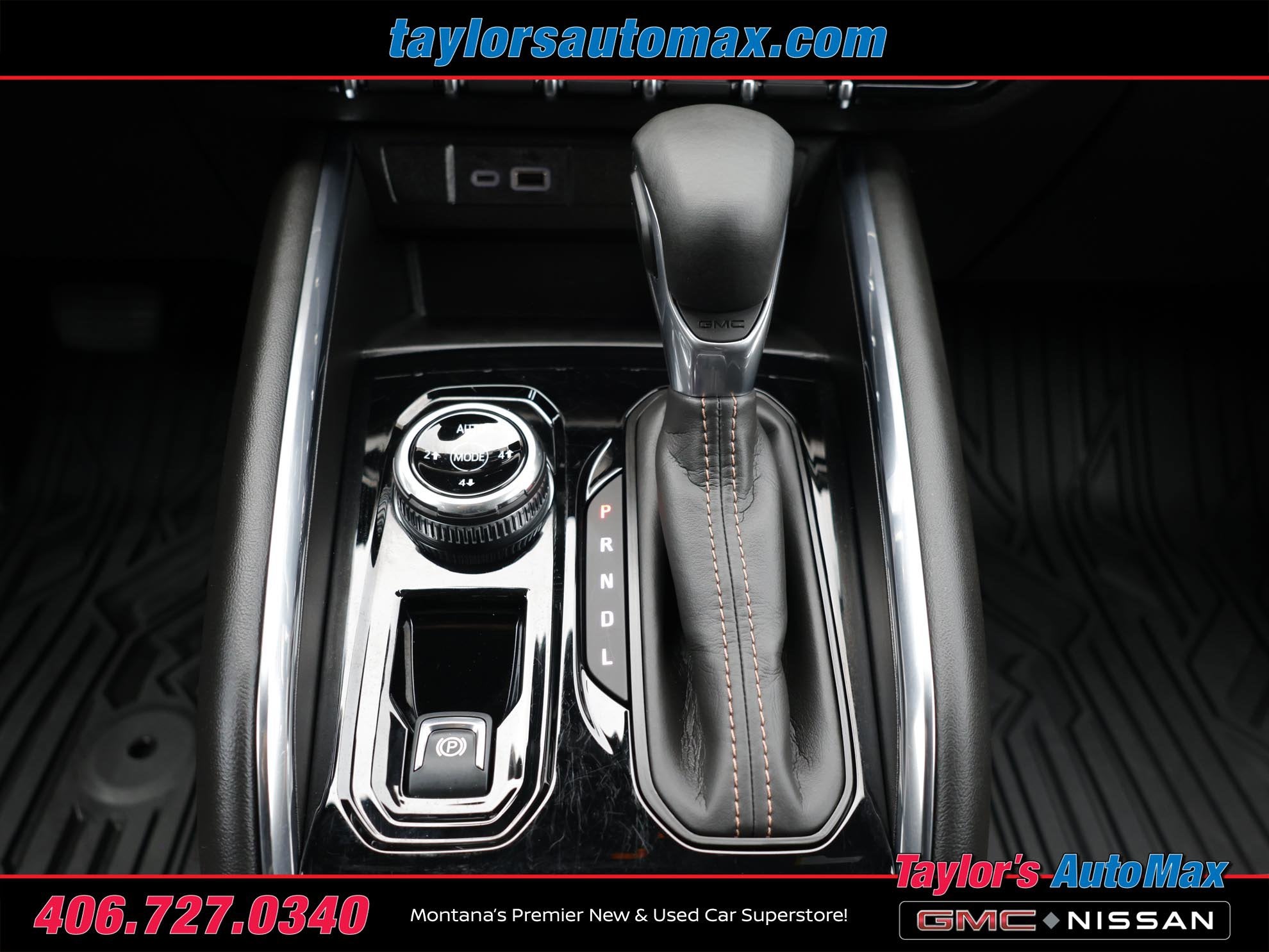 2025 GMC Canyon 4WD AT4