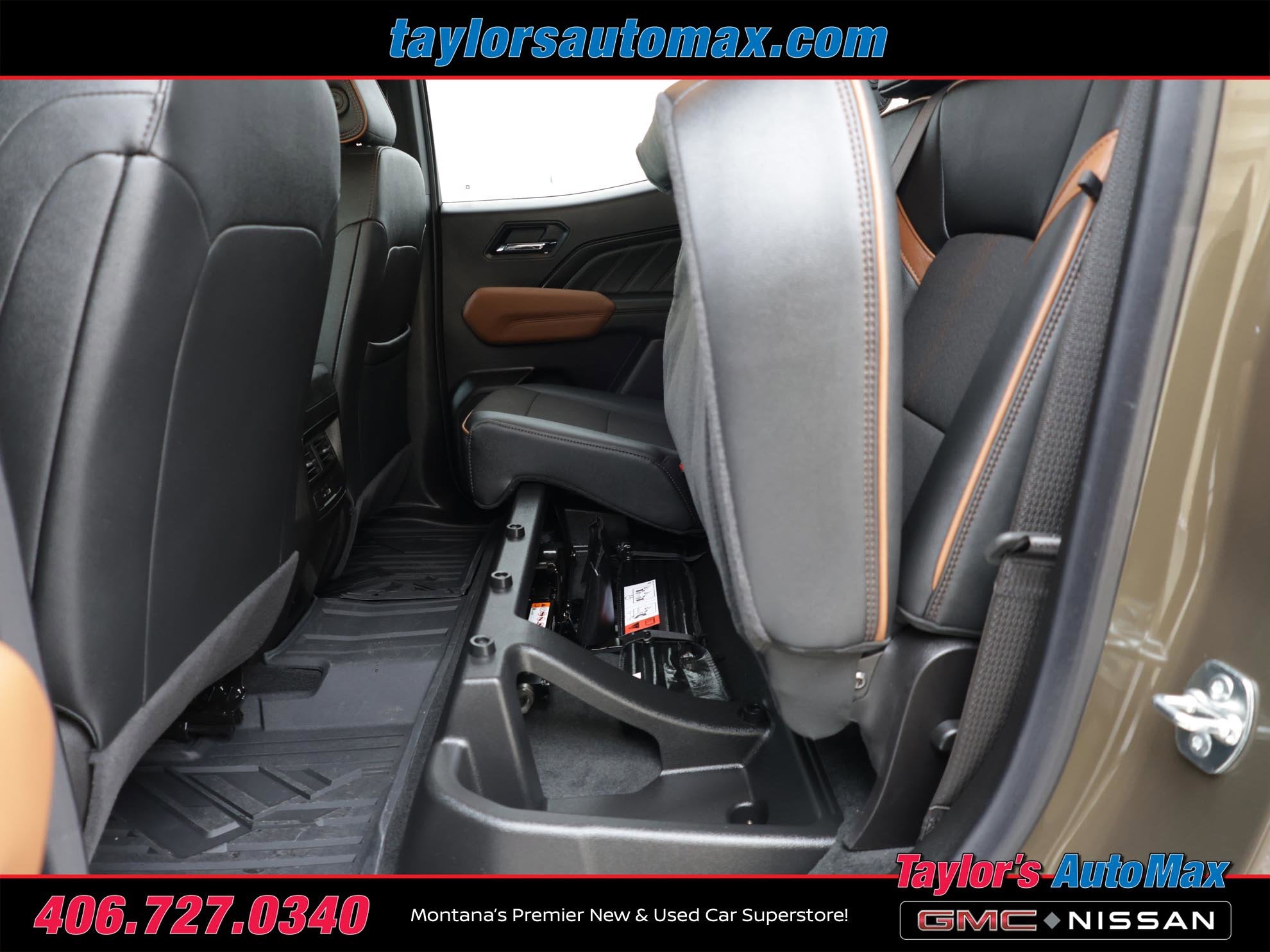 2025 GMC Canyon 4WD AT4