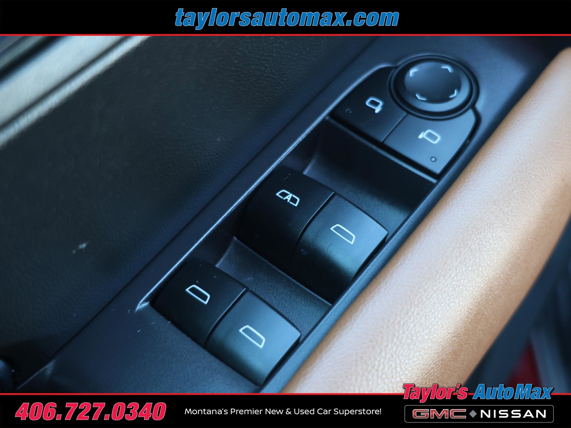 2023 GMC Canyon 4WD AT4