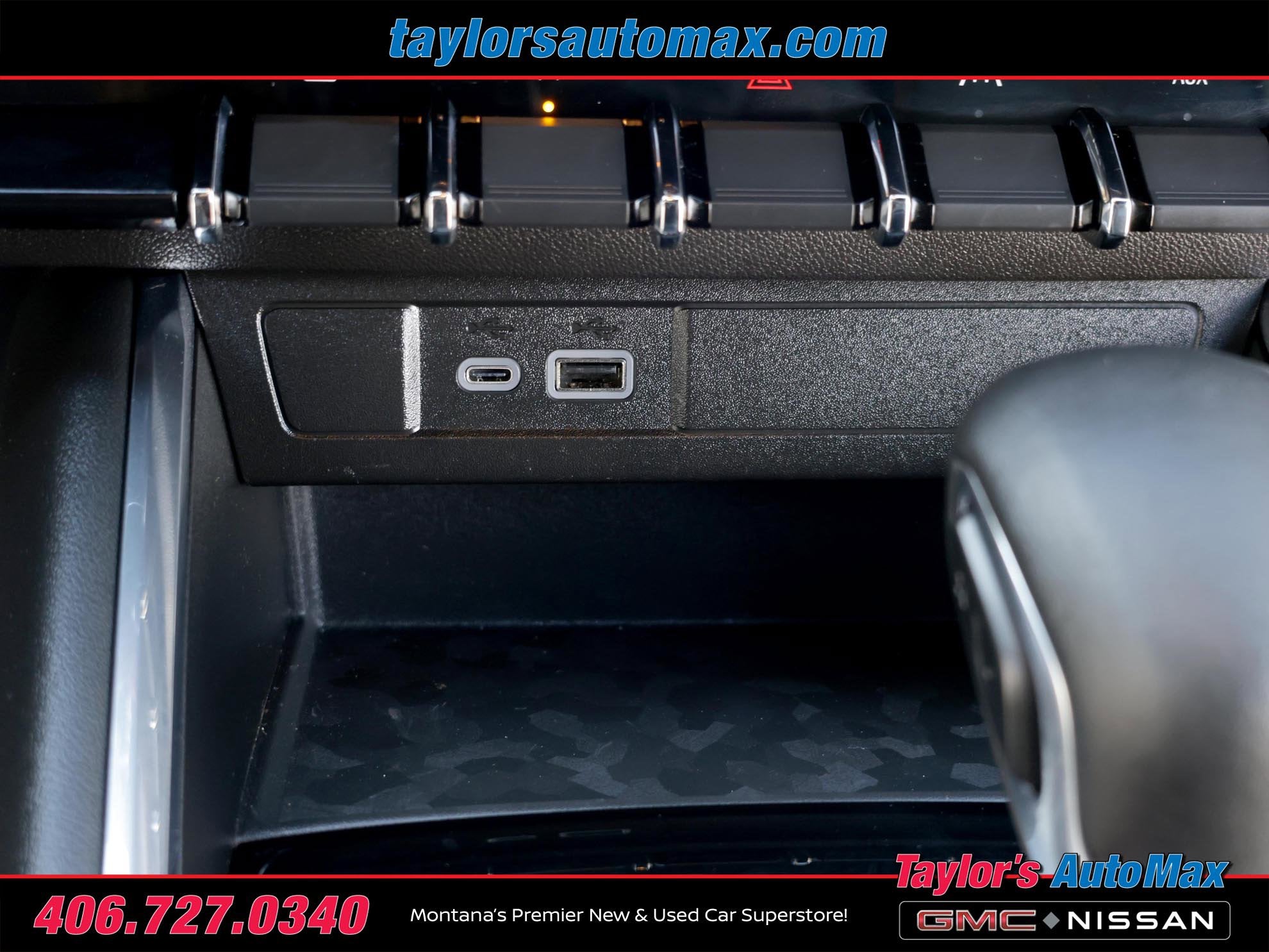 2024 GMC Canyon 4WD AT4