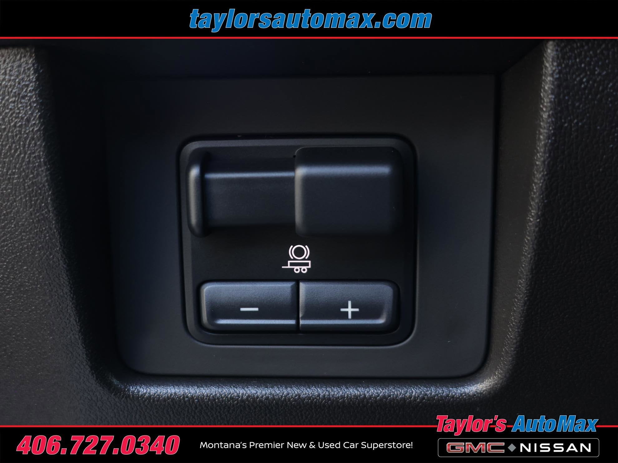 2024 GMC Canyon 4WD AT4