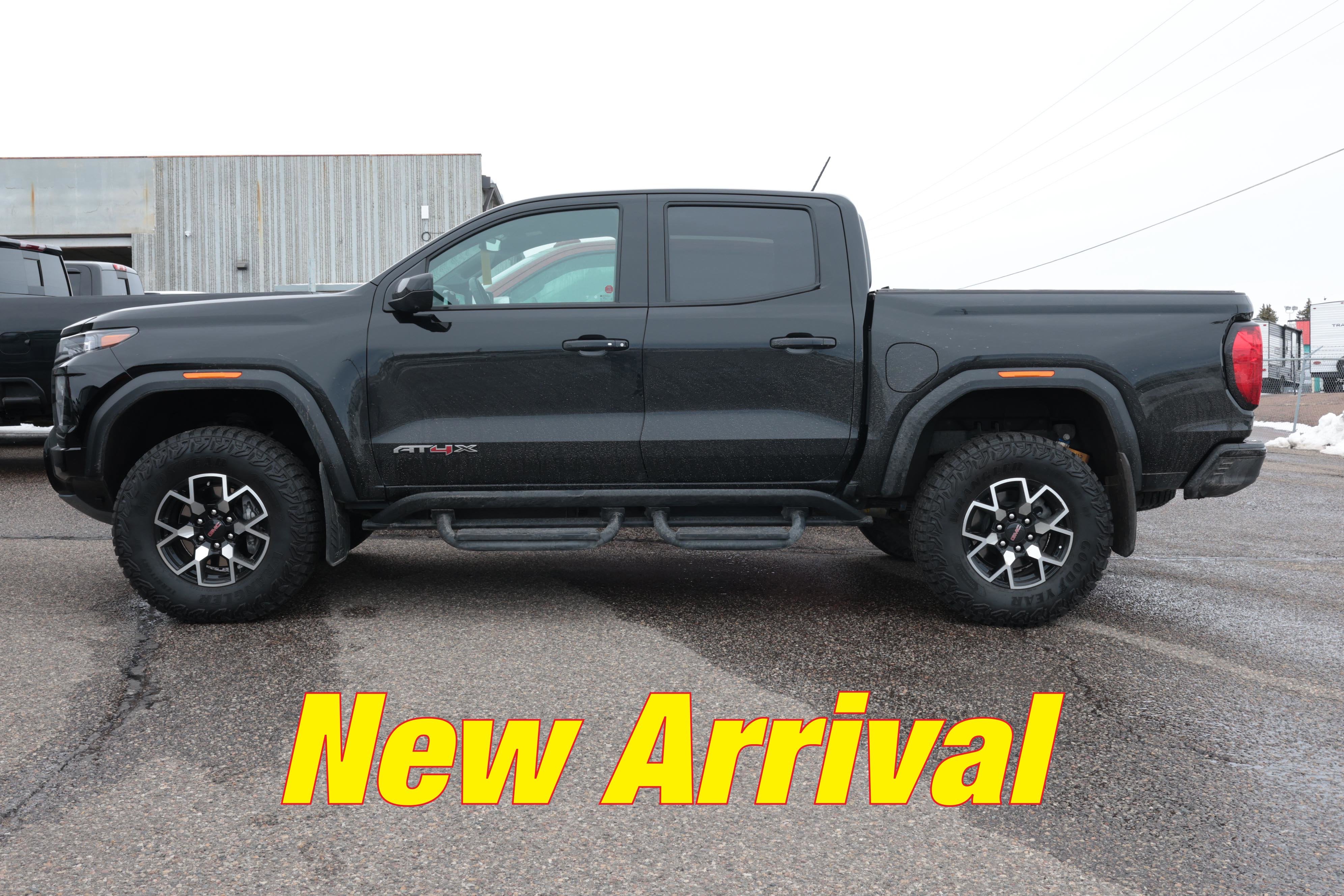 2024 GMC Canyon 4WD AT4X