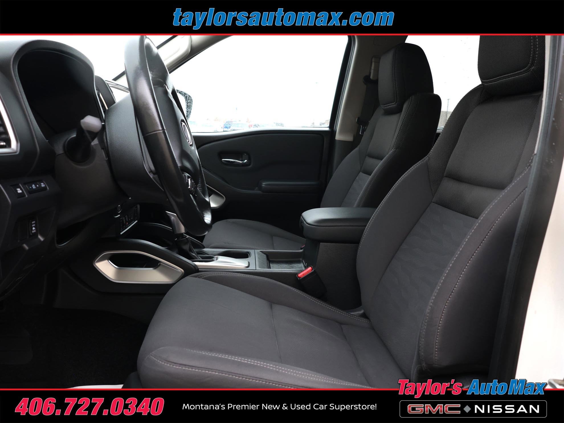 2022 Nissan Frontier SV