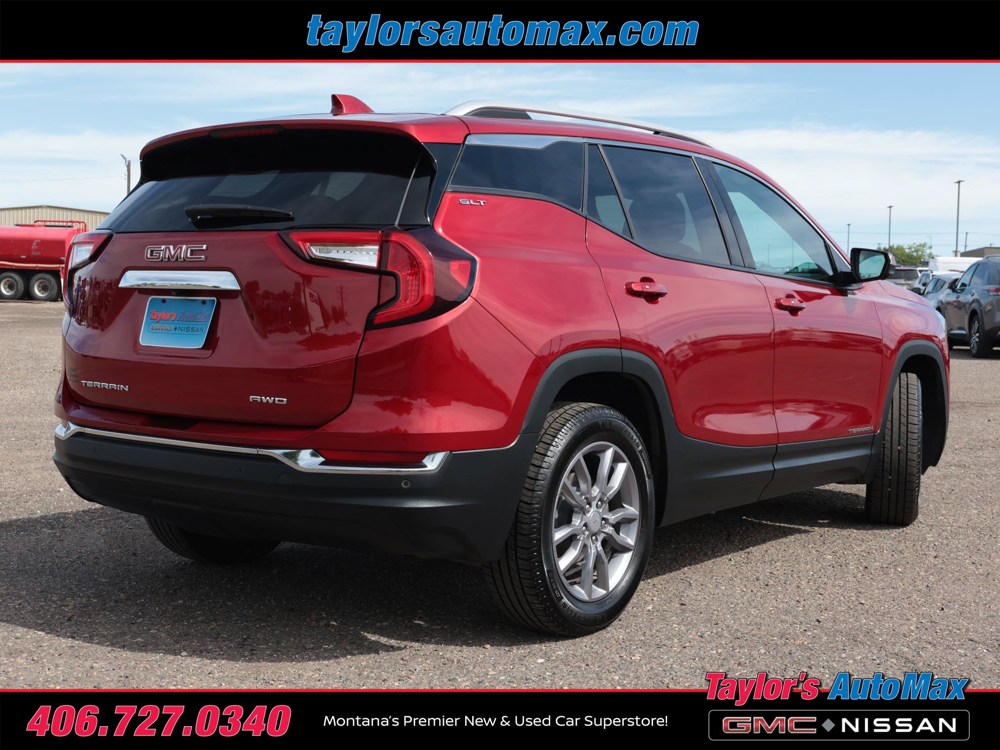 2023 GMC Terrain SLT