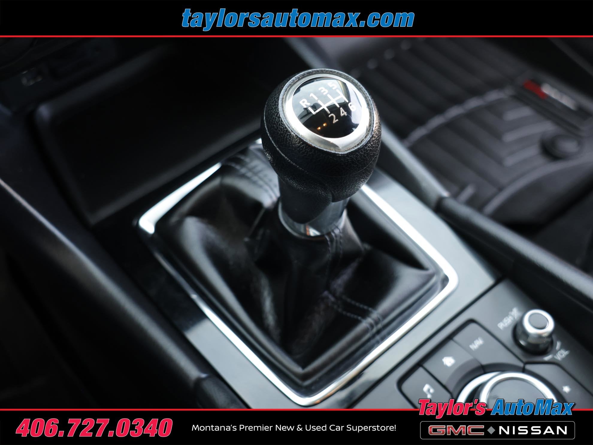 2017 Mazda Mazda3 5-Door Sport