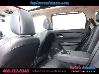 2025 Nissan Rogue SV