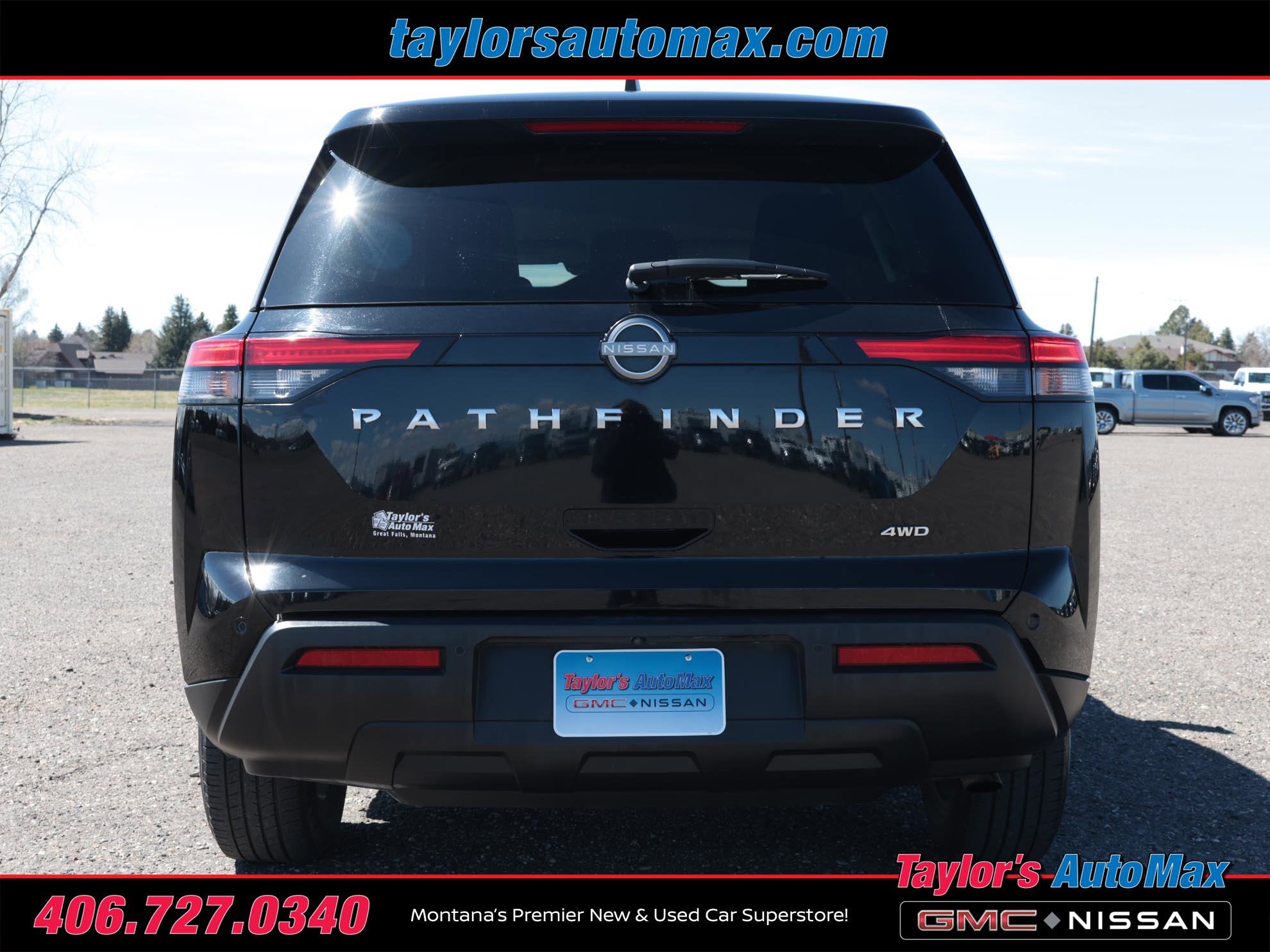 2024 Nissan Pathfinder S