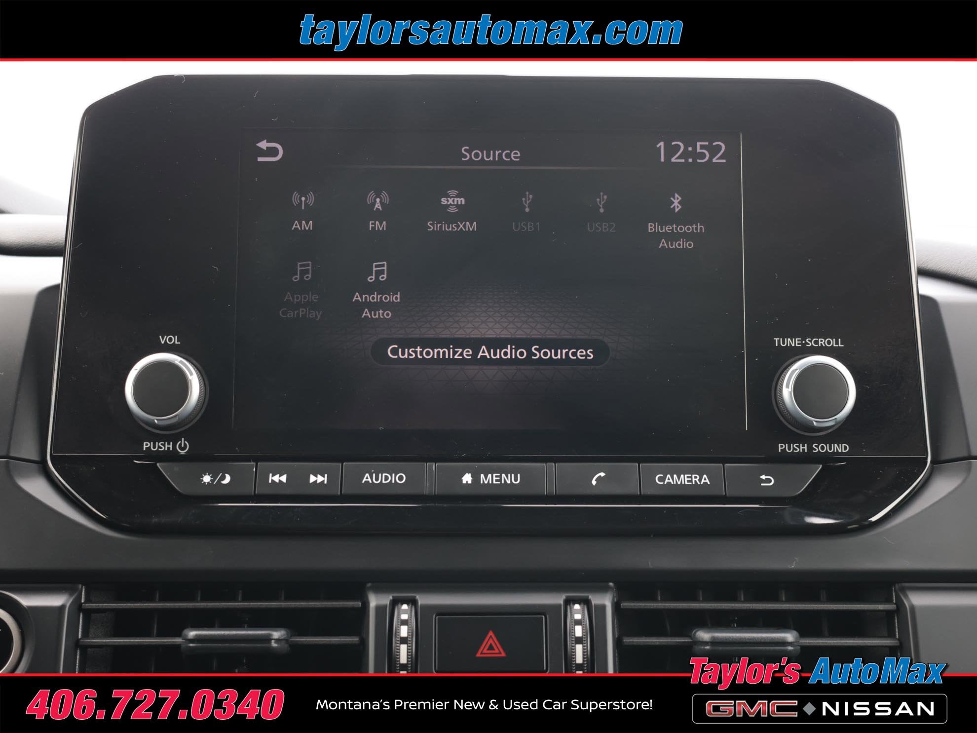 2024 Nissan Pathfinder S