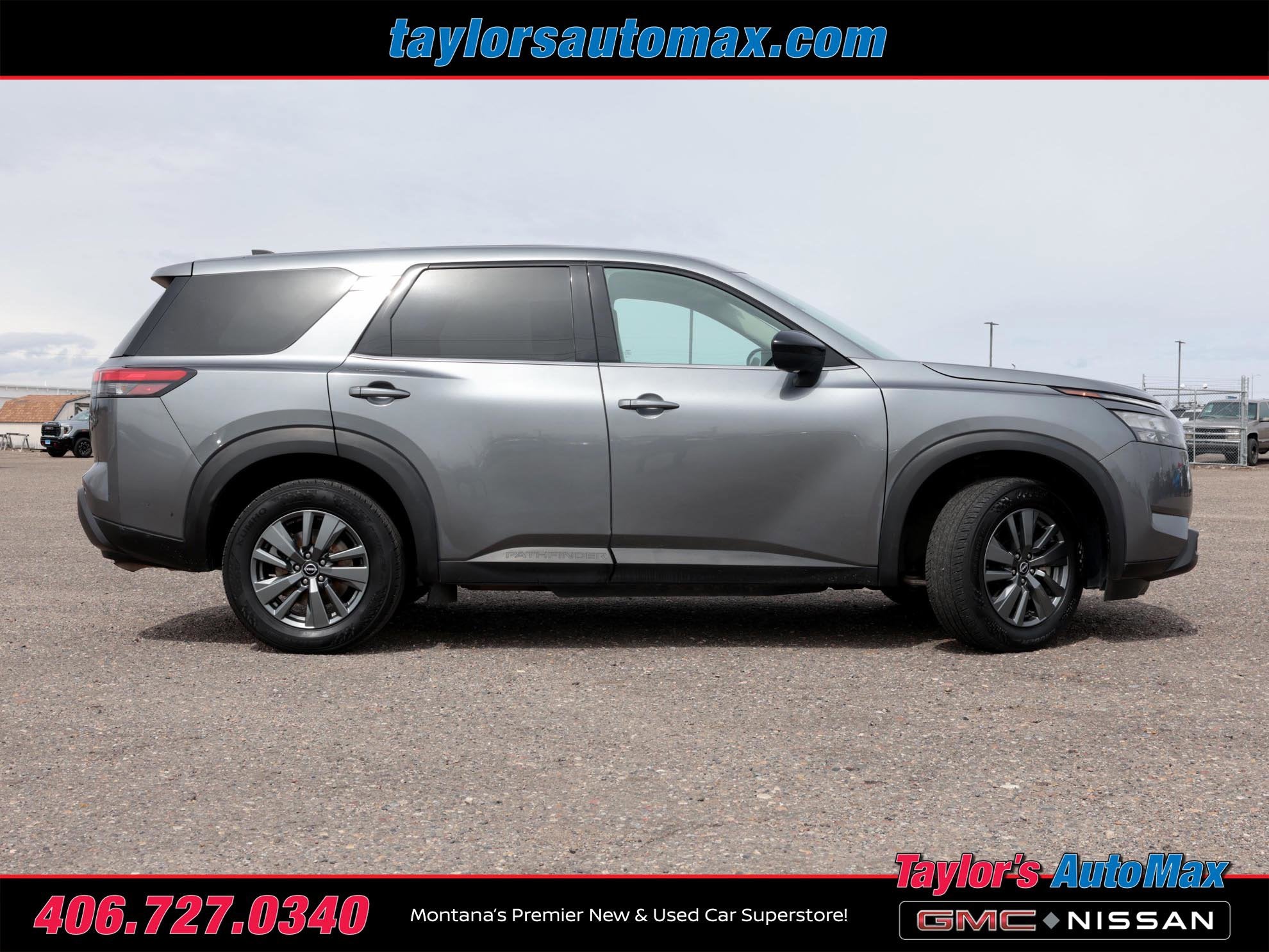 2024 Nissan Pathfinder S