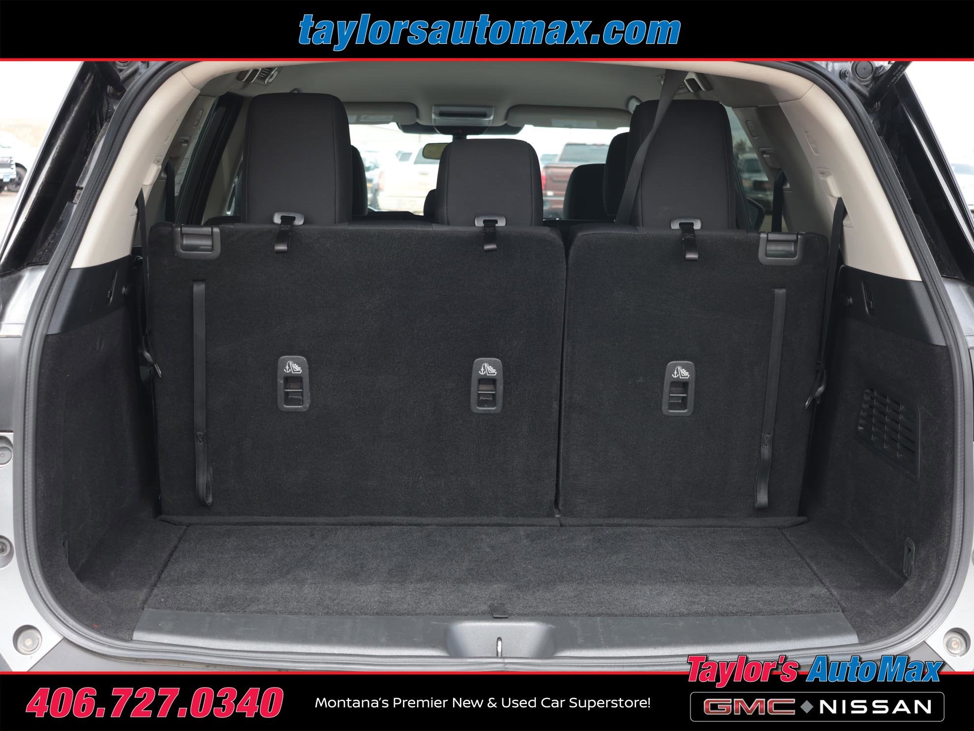 2024 Nissan Pathfinder S
