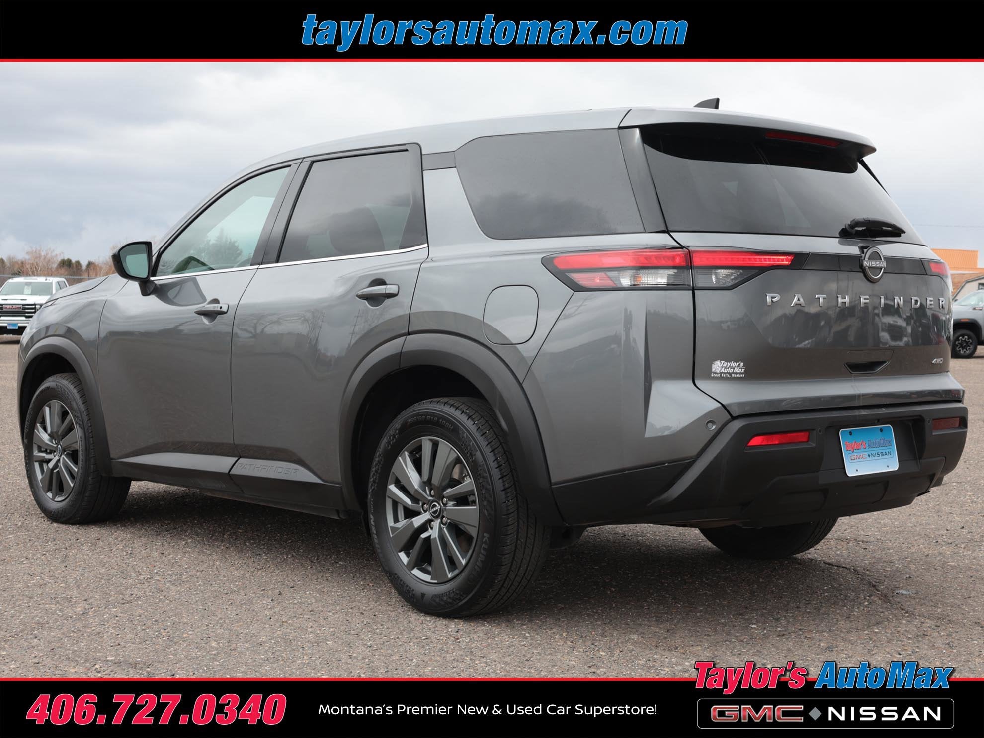 2024 Nissan Pathfinder S