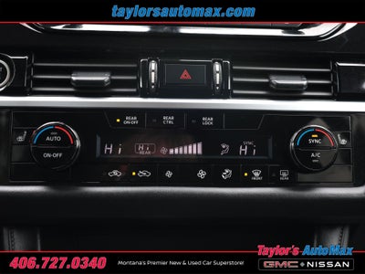 2024 Nissan Pathfinder SV